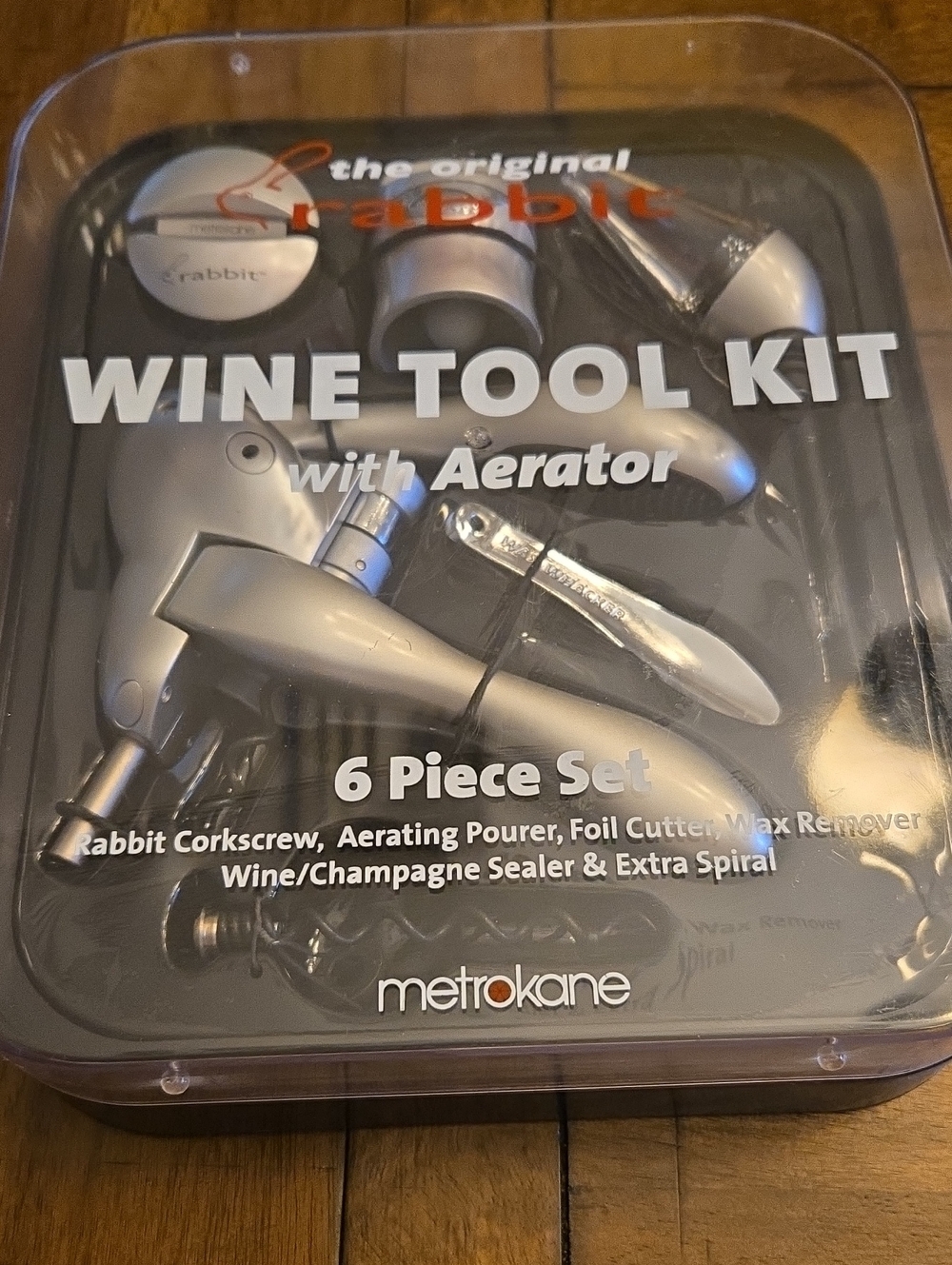 Metro Rabbit Wine Tool Kit - Black and Silver